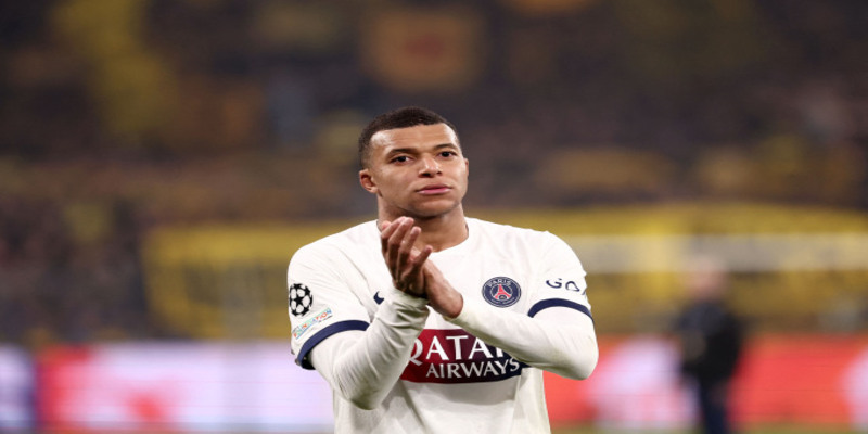 Tiền đạo Mbappe