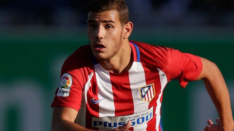 Theo Hernandez khởi đầu sự nghiệp tại học viện Atletico Madrid